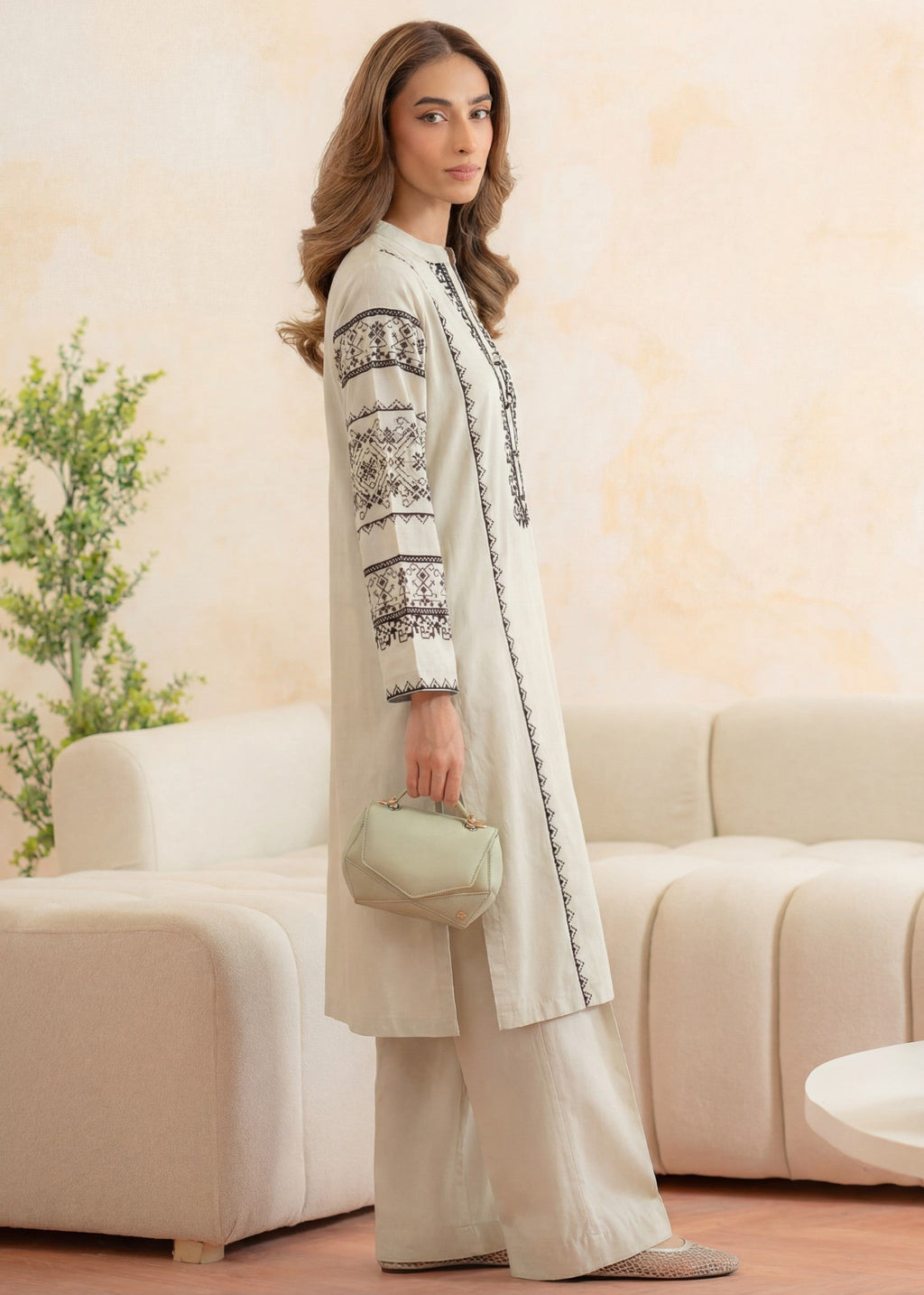 Embroidered Lawn Flapper Suit – Ivory, Summer Wear
