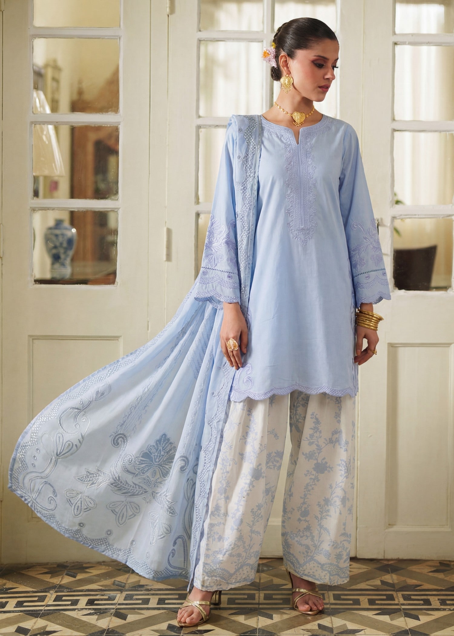 Embroidered Lawn 3-Piece Suit – Blue, Voile Dupatta