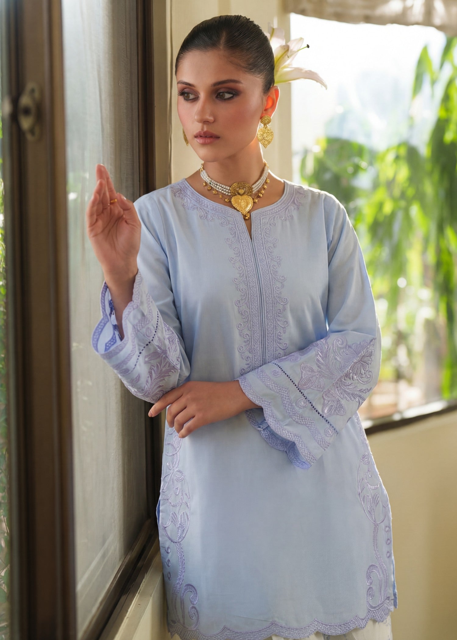 Embroidered Lawn 3-Piece Suit – Blue, Voile Dupatta
