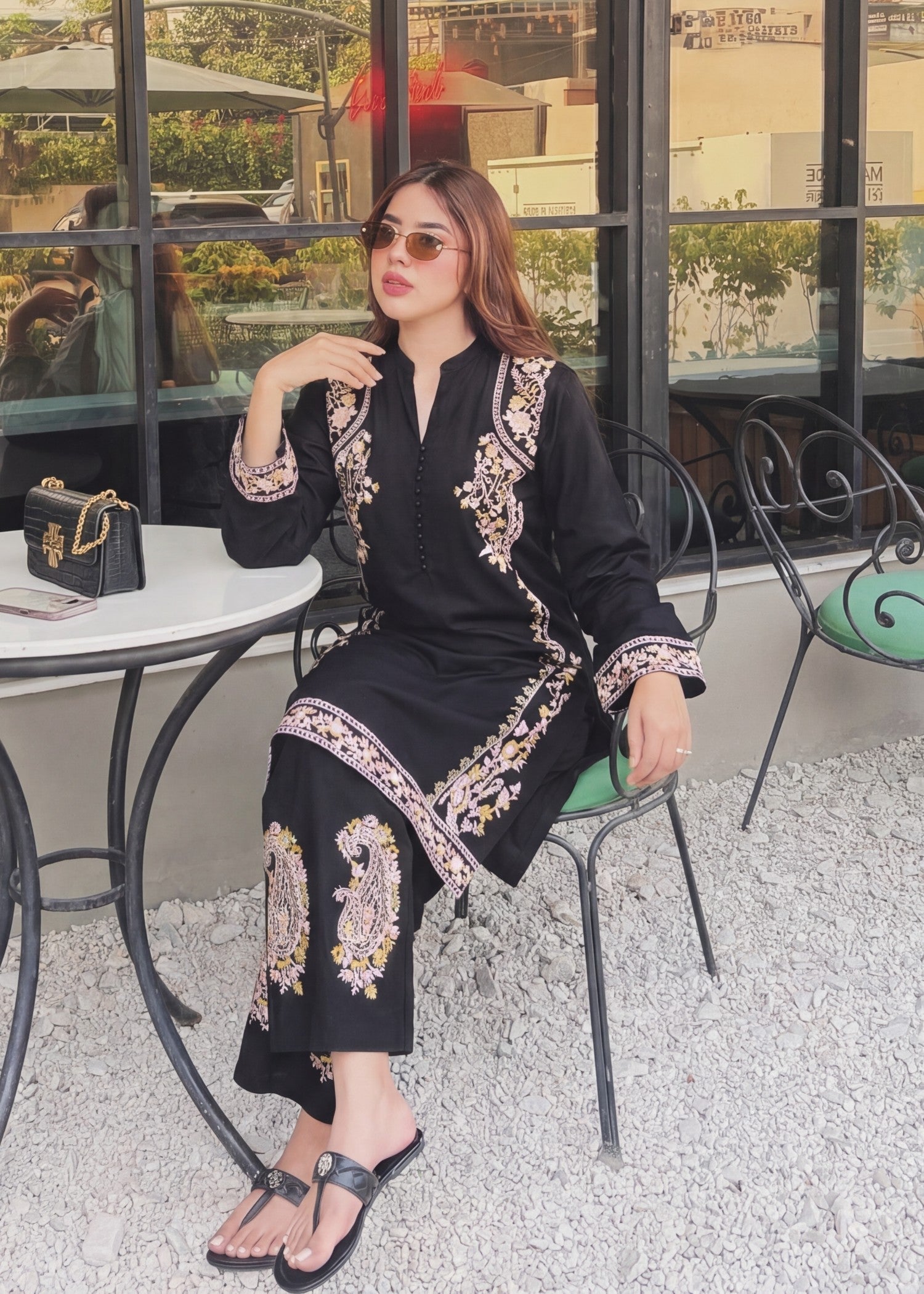 Embroidered Lawn Flapper Suit – Black, Summer Wear