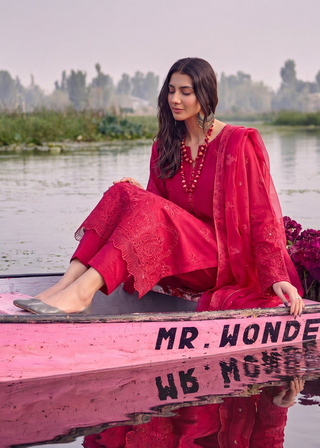 Embroidered Long Kurta Cotton 3-Piece Suit – Red, Manaar Dupatta