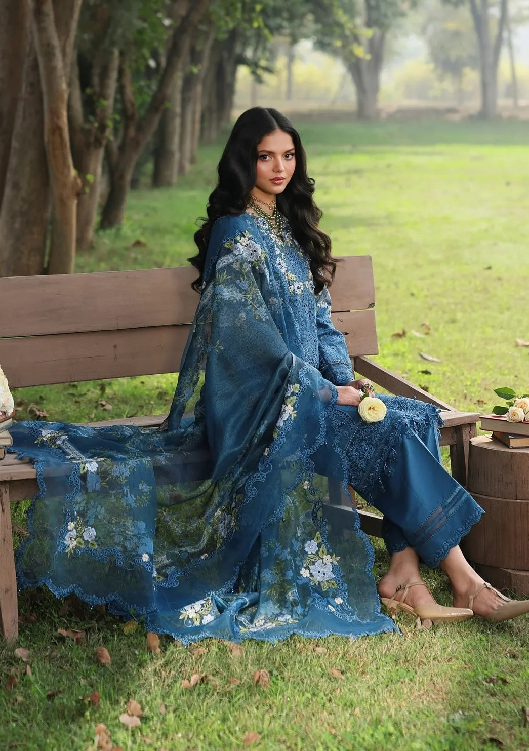 Luxury Festive Lawn Embroidered 3PCS - NY1104