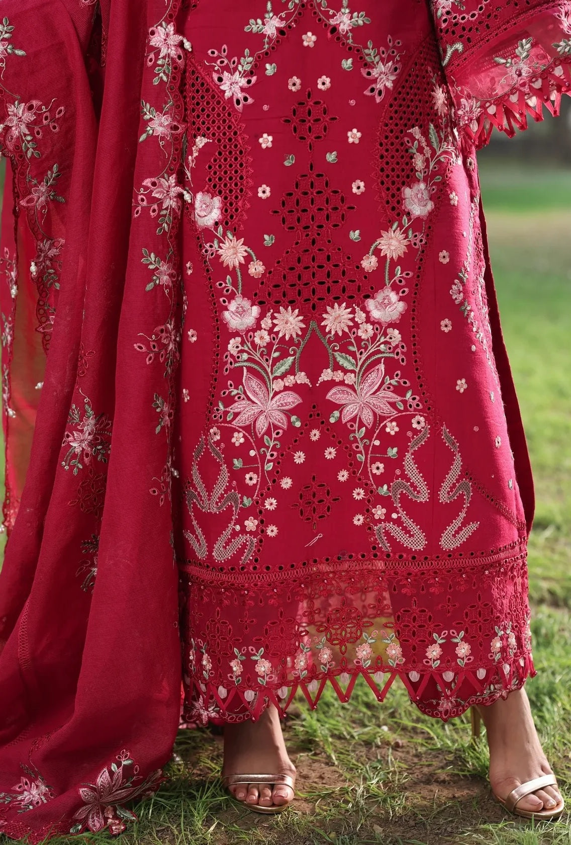 Luxury Lawn Embroidered 3PCS - NY1126
