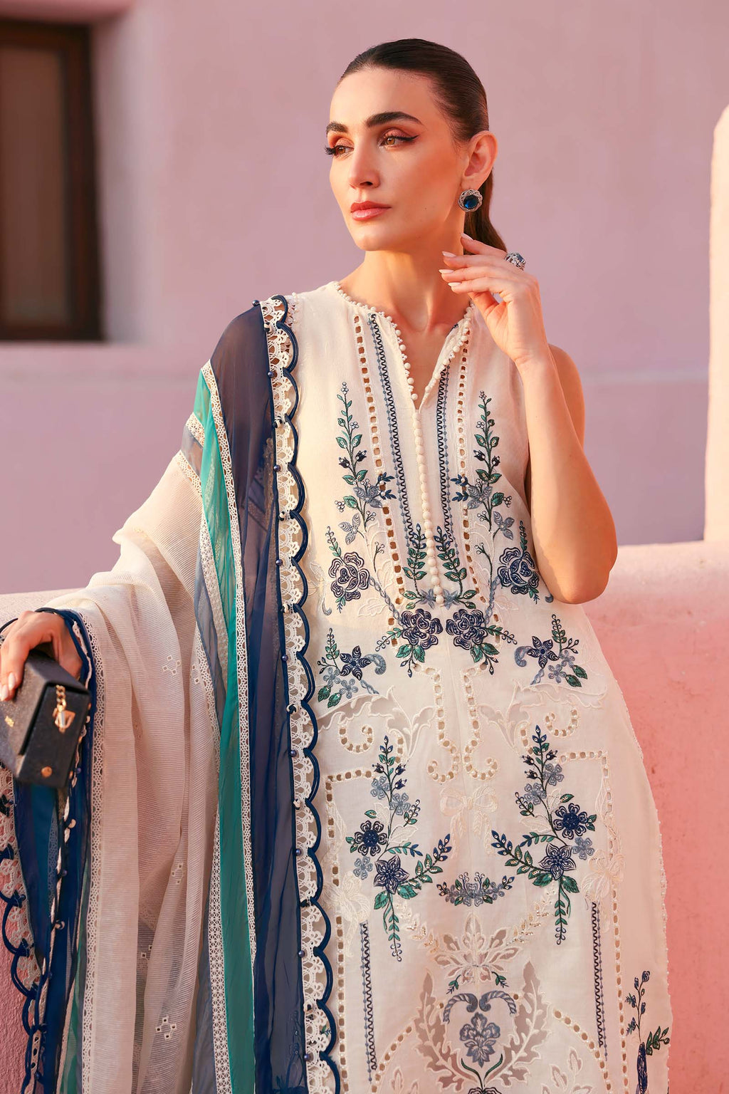 Luxury Lawn Embroidered 3PCS - NY1114