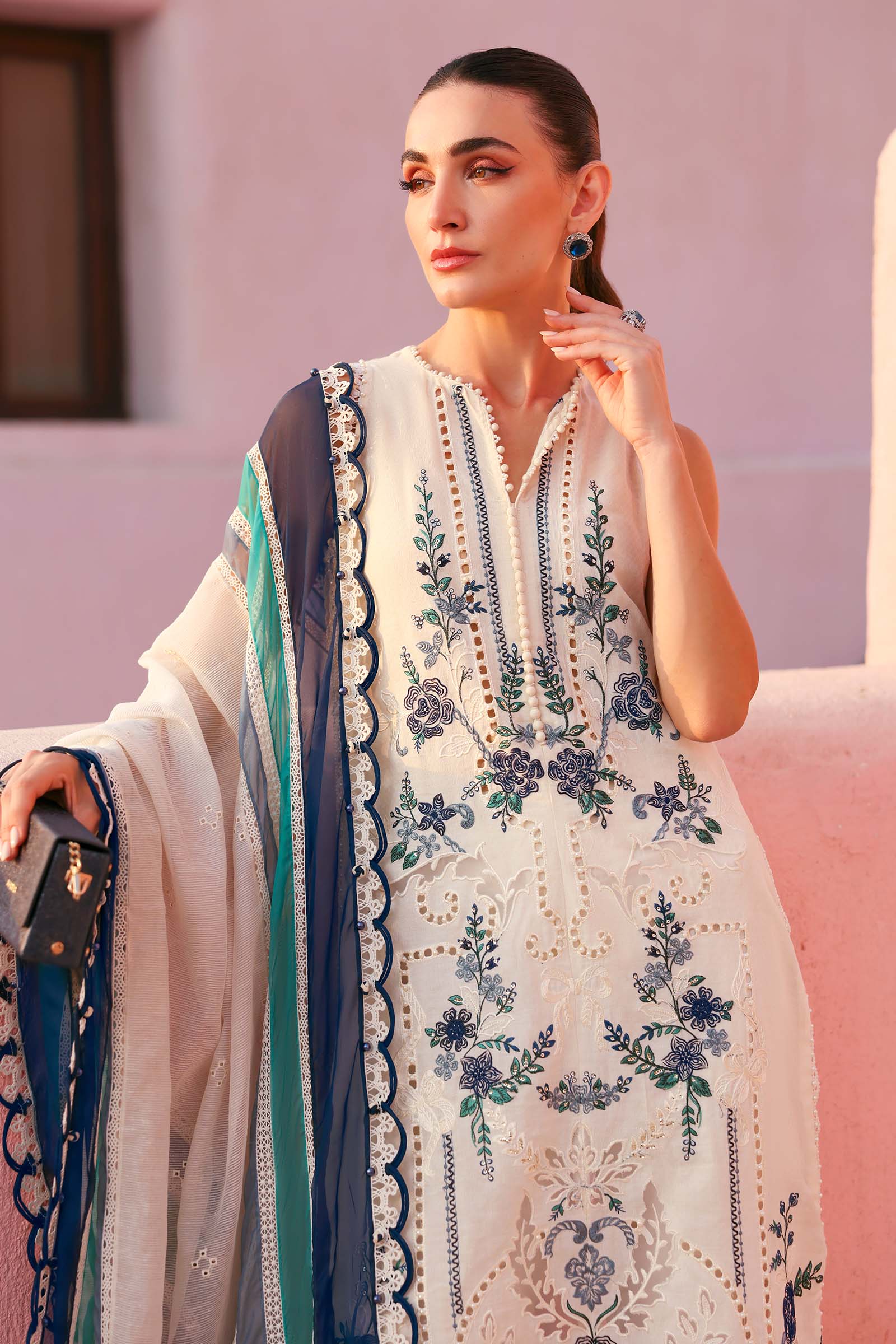 Luxury Lawn Embroidered 3PCS - NY1114