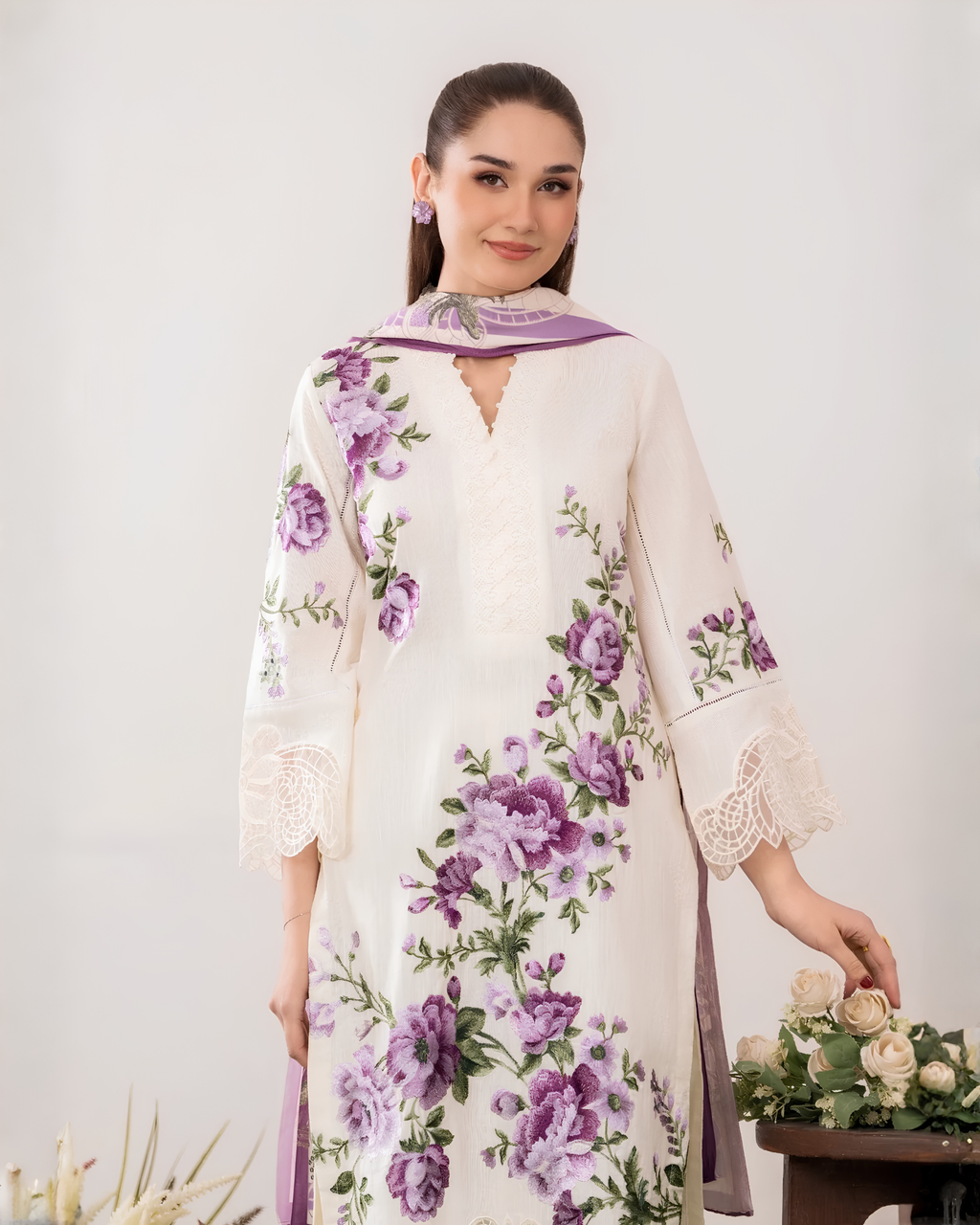 Embroidered Lawn 3-Piece Suit – White with Manaar Dupatta, Summer Daily Wear