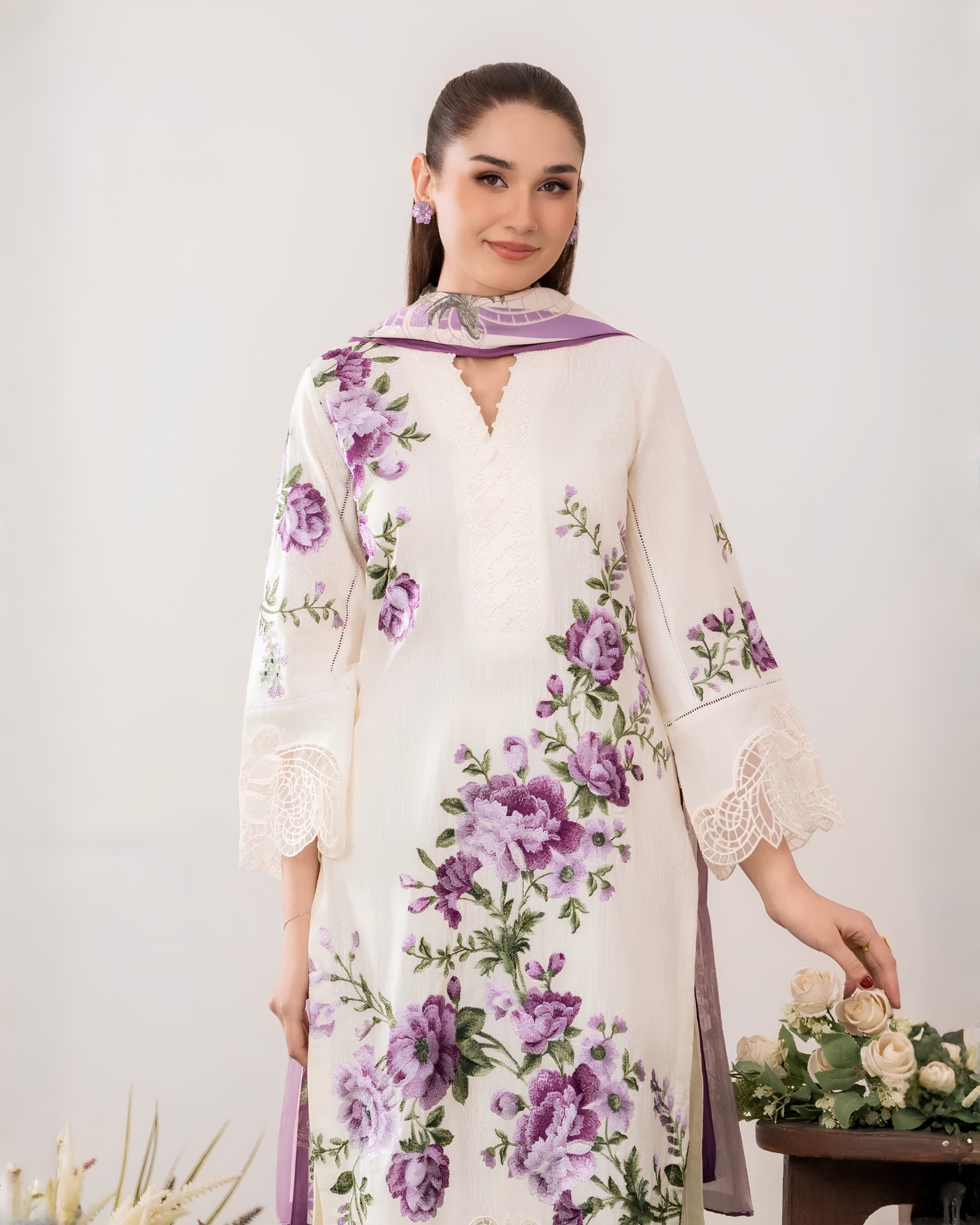 Embroidered Lawn 3-Piece Suit – White with Manaar Dupatta, Summer Daily Wear