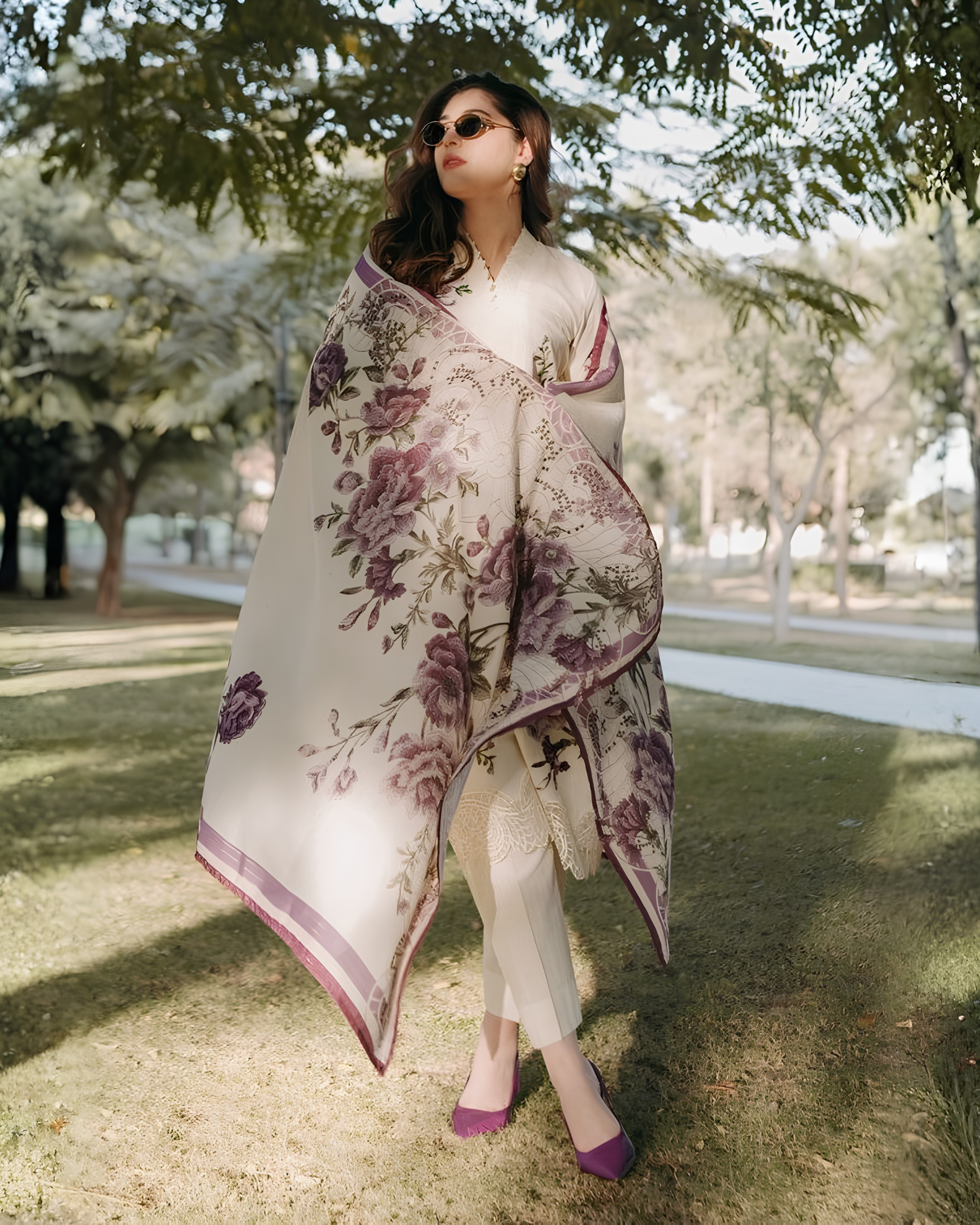 Embroidered Lawn 3-Piece Suit – White with Manaar Dupatta, Summer Daily Wear