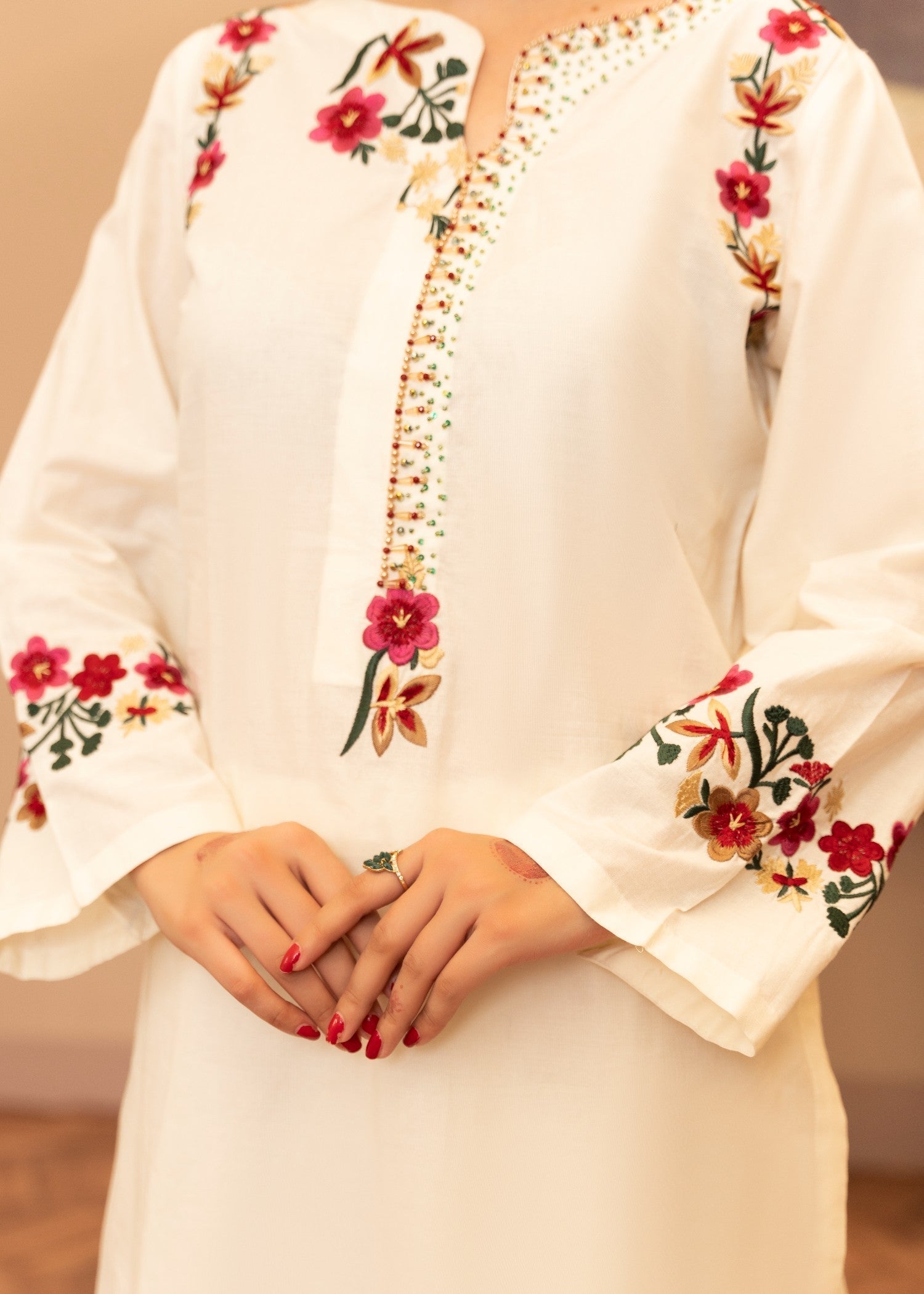 Embroidered Lawn Long Kurta 3-Piece Suit – Ivory with Manaar Dupatta, Summer Wear