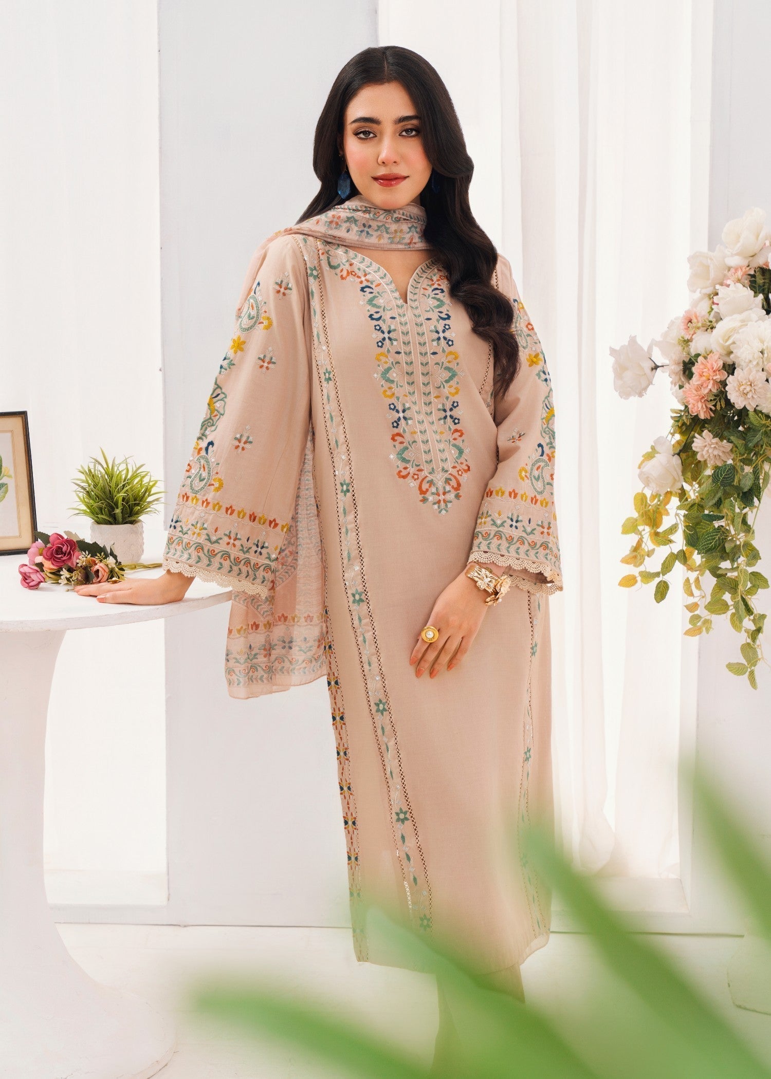 Embroidered Lawn 3-Piece Suit – Beige, Manaar Dupatta