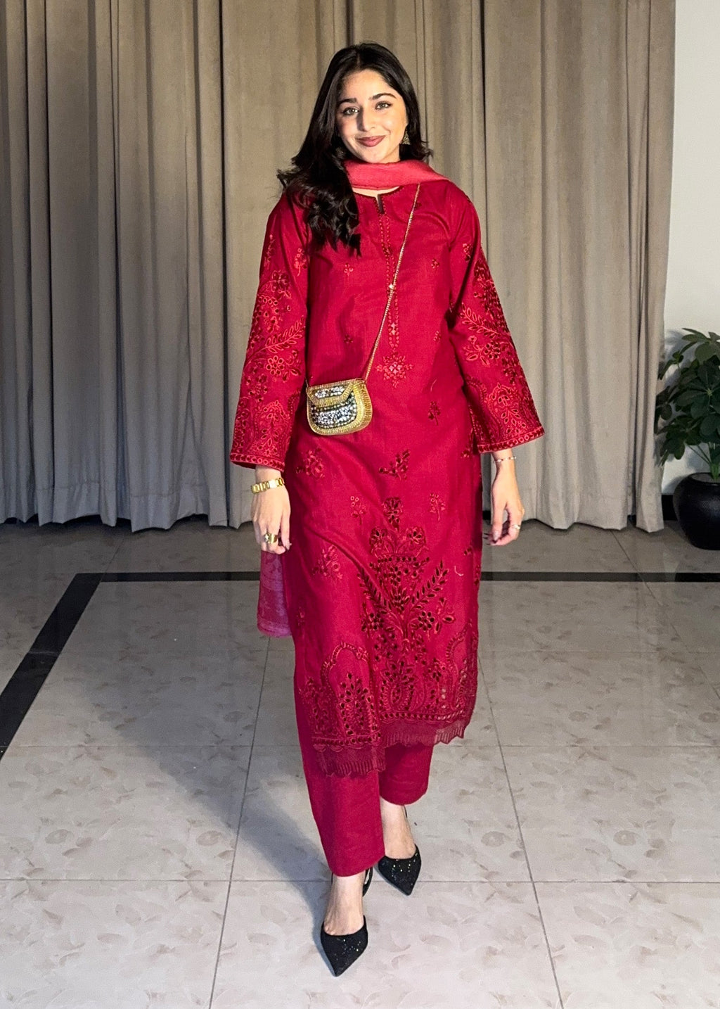 Embroidered Long Kurta Cotton 3-Piece Suit – Red, Manaar Dupatta